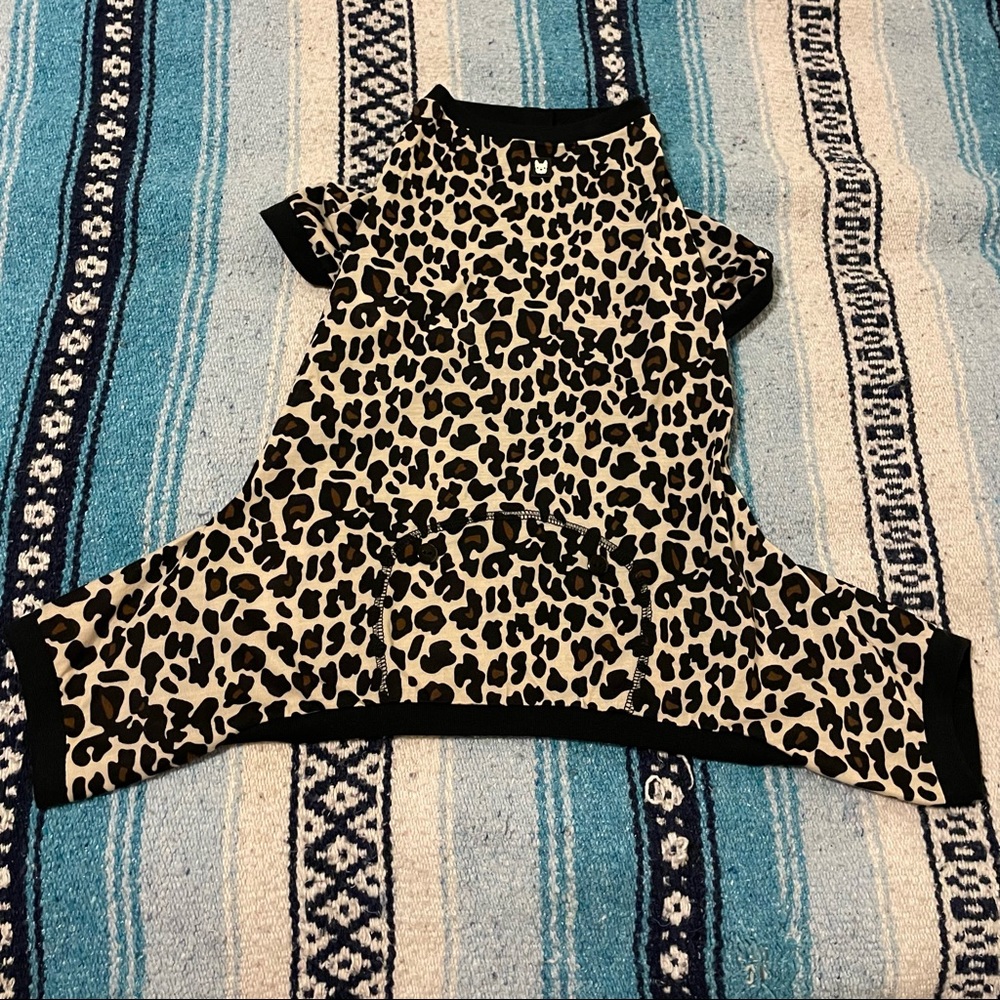 NEW 🐆 SilverPaw Leopard Print dog pajamas long johns long sleeve pjs Size Large